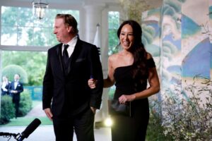 0423_chipgaines_joannagaines_01-1024x683-1