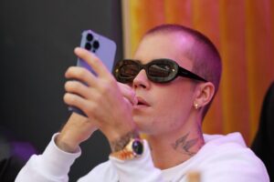 0424_justinbieber_04-1024x683-1