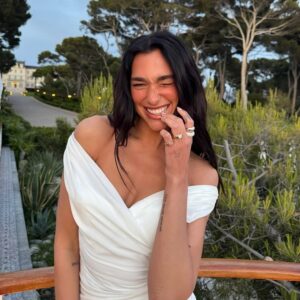 Dua-Lipa-Flaunts-Her-Toned-Figure-in-a-Sexy-Bikini-E28094-and-Even-Hints-at-Her-Possible-Bridal-Style-01