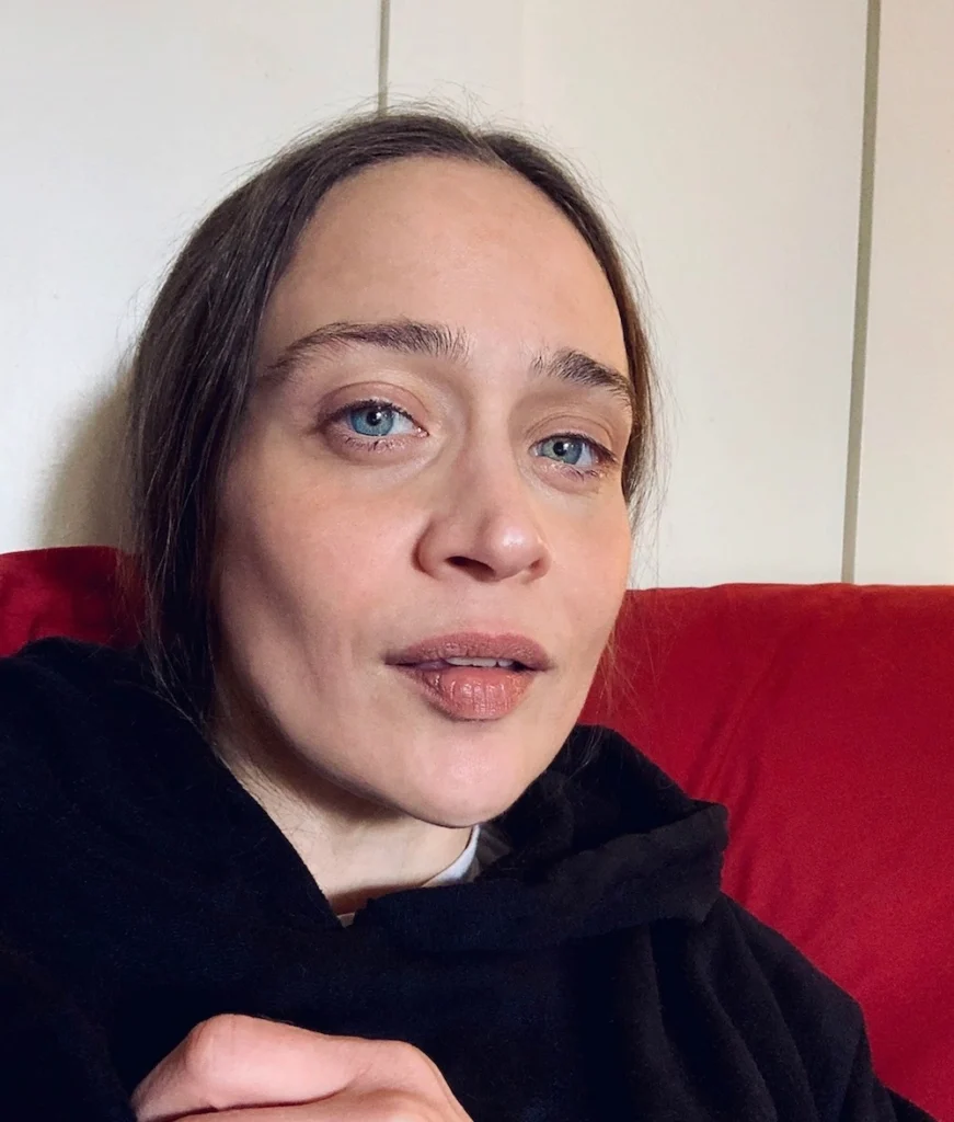 Fiona-Apple-1746621822-871x1024-2