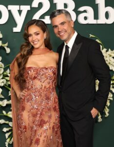 GettyImages-2183930719-Inside-Jessica-Albas-Single-Life-Amid-Cash-Warren-Divorce-Shes-Having-a-Lot-of-Fun