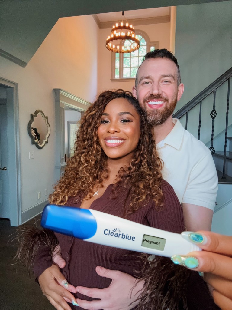 IMG_0489-love-is-blind-cameron-and-lauren-expecting-their-first-baby