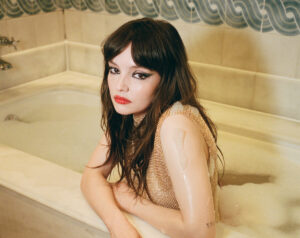 Lauren-Mayberry-Vicious-Creature-2024-01-credit-Charlotte-Patmore-1-e1747314570933