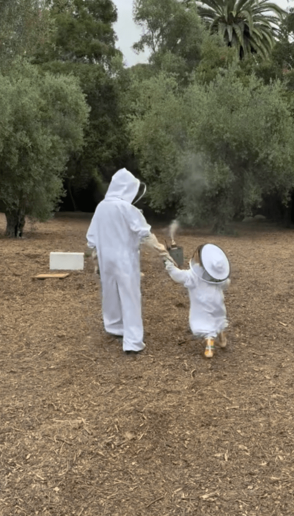 Meghan-Markle-and-Princess-Lilibet-Are-Matching-Beekeepers