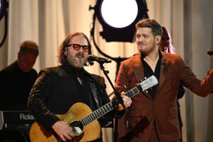 NUP_207727_01664-adam-david-michael-buble-the-voice