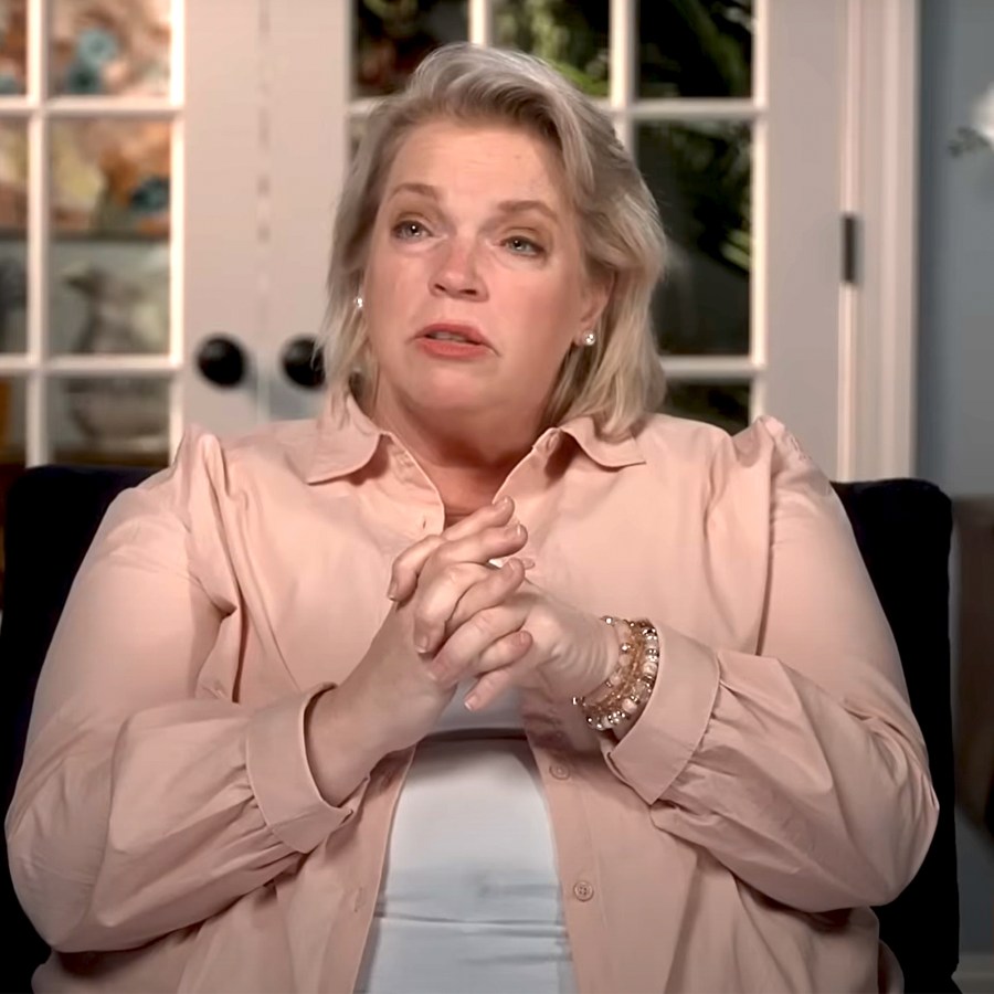 Sister-Wives-1st-Look-Janelle-Recalls-Late-Son-Garrison-as-Sweet-Sibling-2