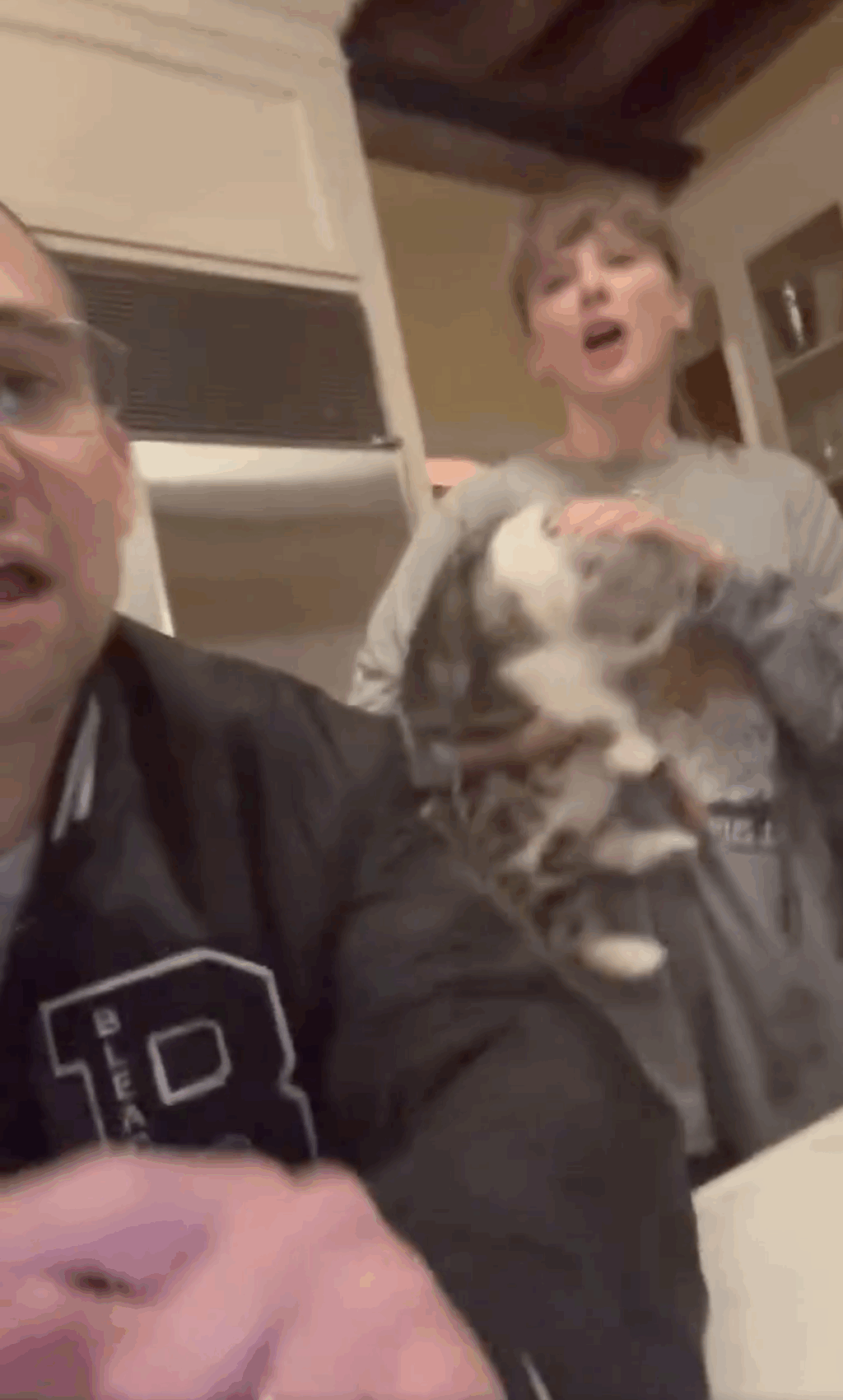 Taylor-Swift-Is-Guilt-Free-Listening-to-Reputation-With-Jack-Antonoff-and-Cat-Meredith