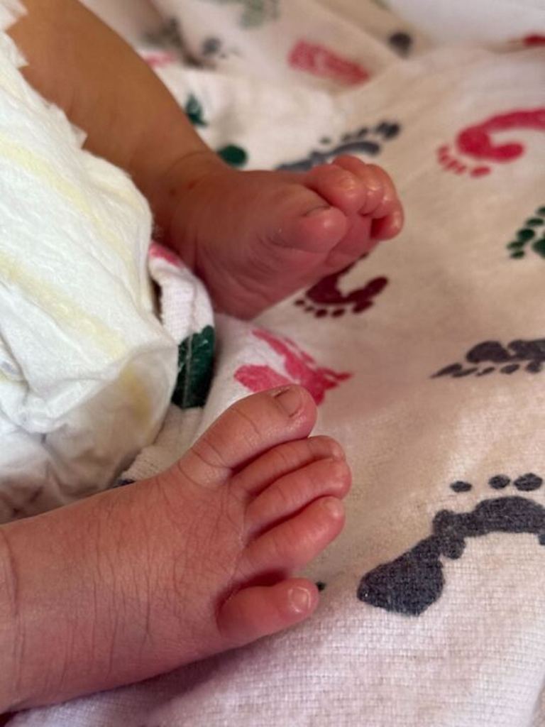 img_5634_720-falyn-welcomes-baby-with-husband-baby-photo-one