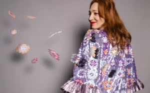 regina-spektor-scaled-e1747819871931-1024x638-1
