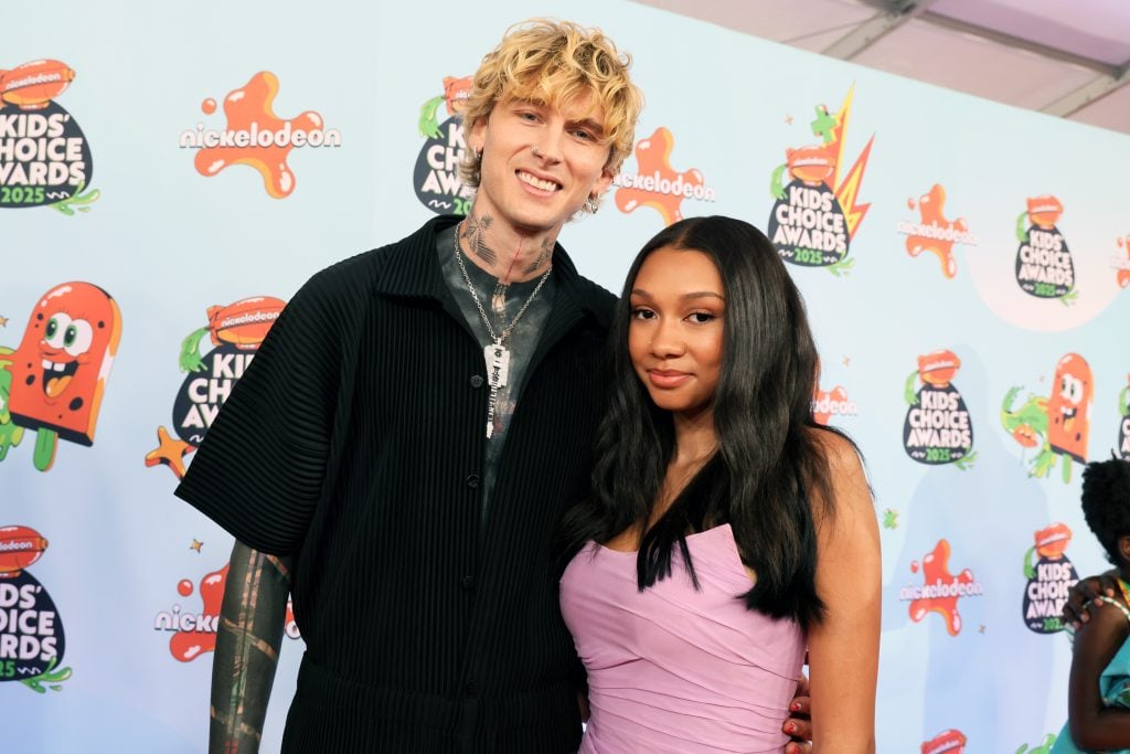 0623_machinegunkelly_01-1024x683-1