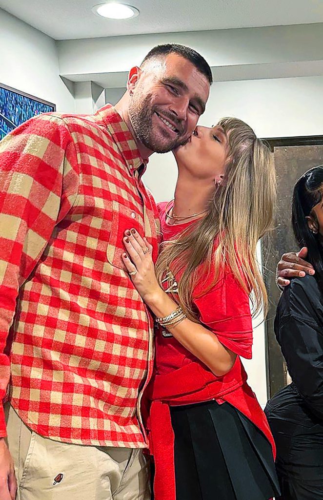 Taylor-Swift-an-Travis-Kelce-s-Relationship-Timeline-From-Chiefs-Games-to-Romantic-Date-Nights-419