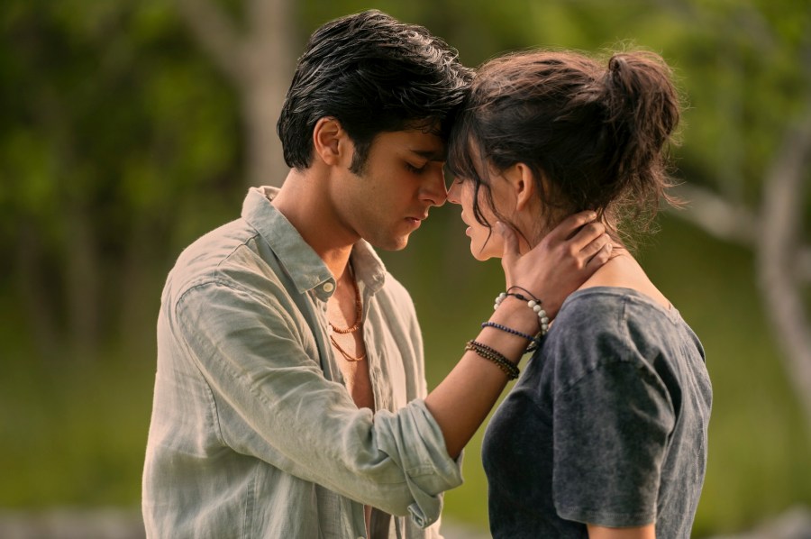 WEWL_S1_UT_102_240604_REDJES_00714RC_f_3000-We-Were-Liars-Episode-2