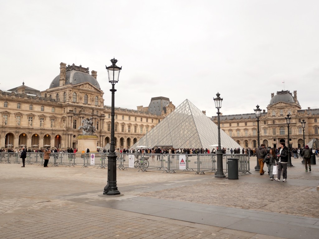 louvre